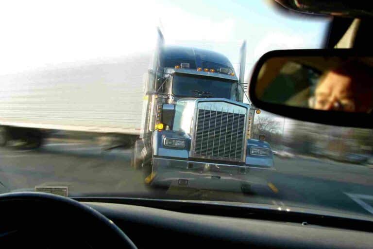 Who Can Be Liable for a Miami Truck Accident?